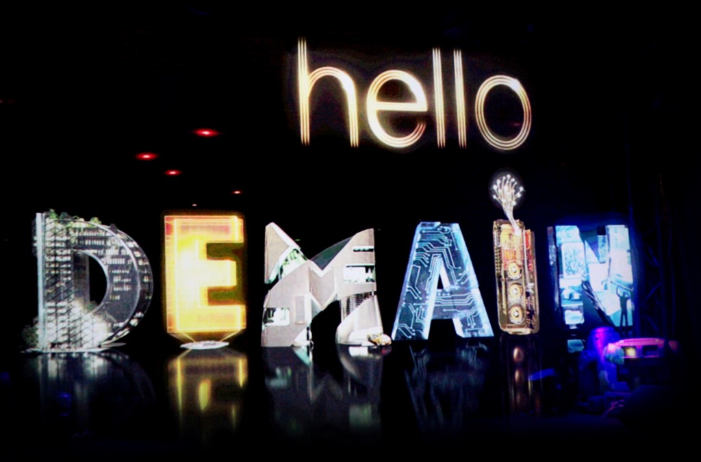hello demian logo