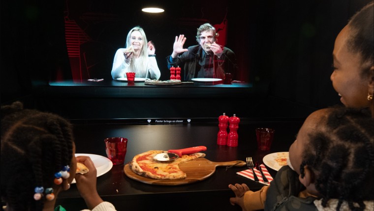 two_hearts_pizzeria_story